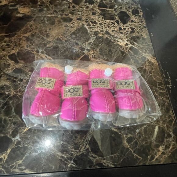 Cutest Dog Booties Ugg Style but DOG! XS! - Picture 3 of 8